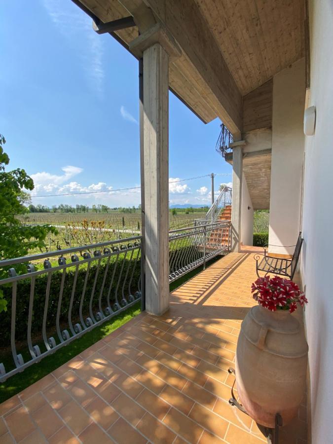 Casa Luigi - Appartamenti A Πεσκιέρα ντελ Γκάρντα Εξωτερικό φωτογραφία